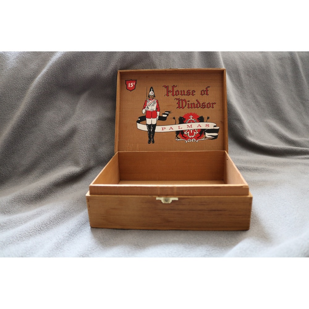 HOUSE OF WINDSOR Palmas Cigar Box Wood Case Brown Vintage Collectible